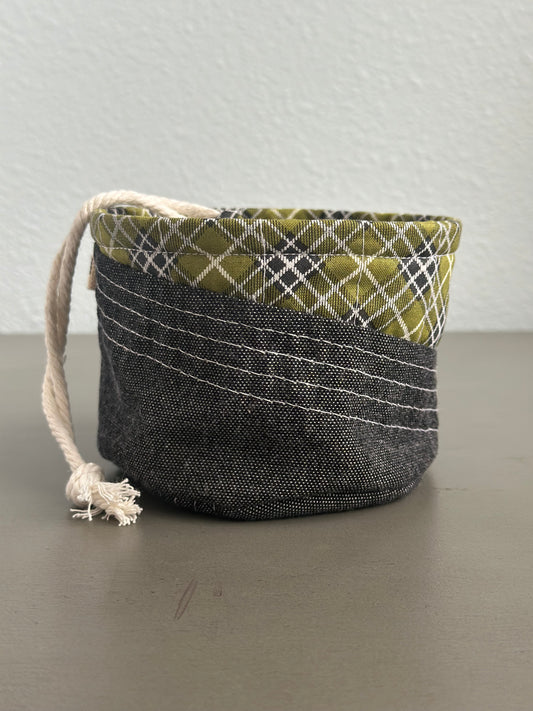 One-of-a-kind Center Pull 'Ball Sack'