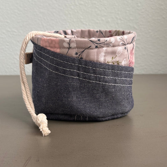 One-of-a-kind Center Pull 'Ball Sack'