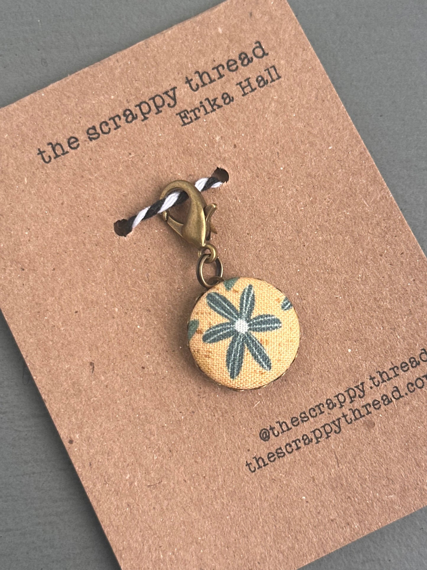 Scrappy Stitch Keeper