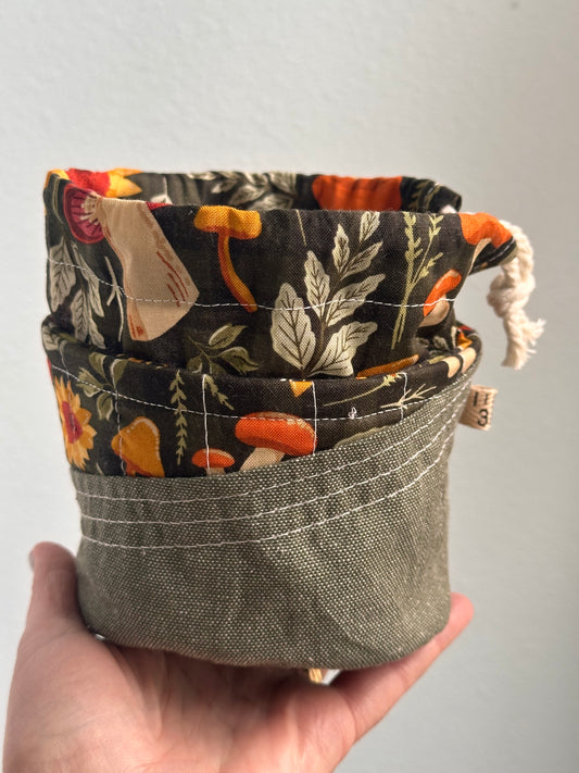 One-of-a-kind Center Pull 'Ball Sack'