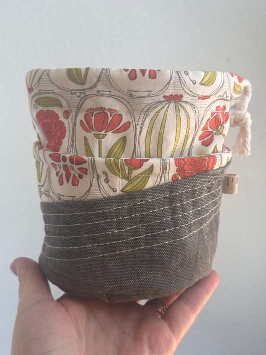 One-of-a-kind Center Pull 'Ball Sack'