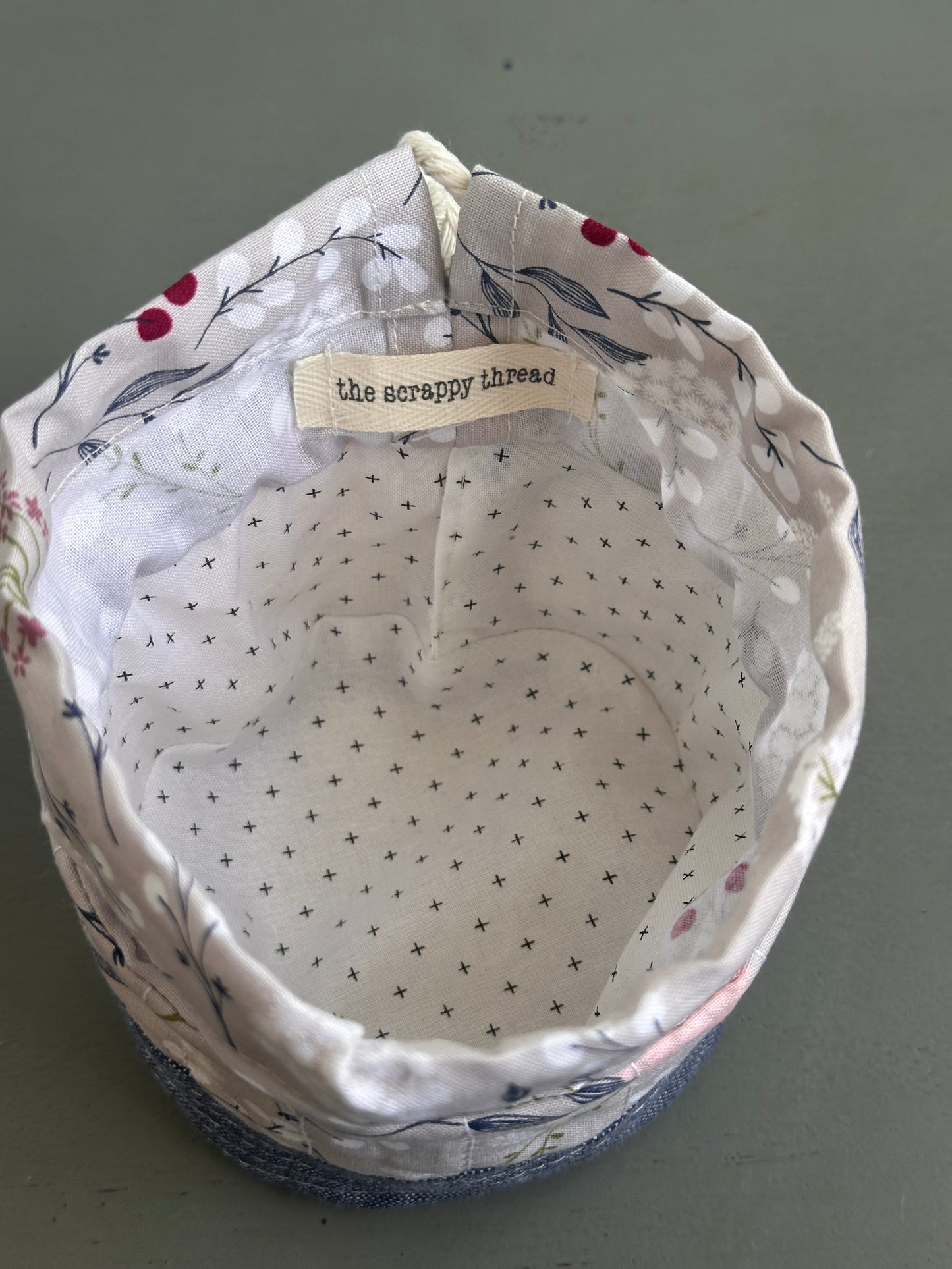 One-of-a-kind Center Pull 'Ball Sack'