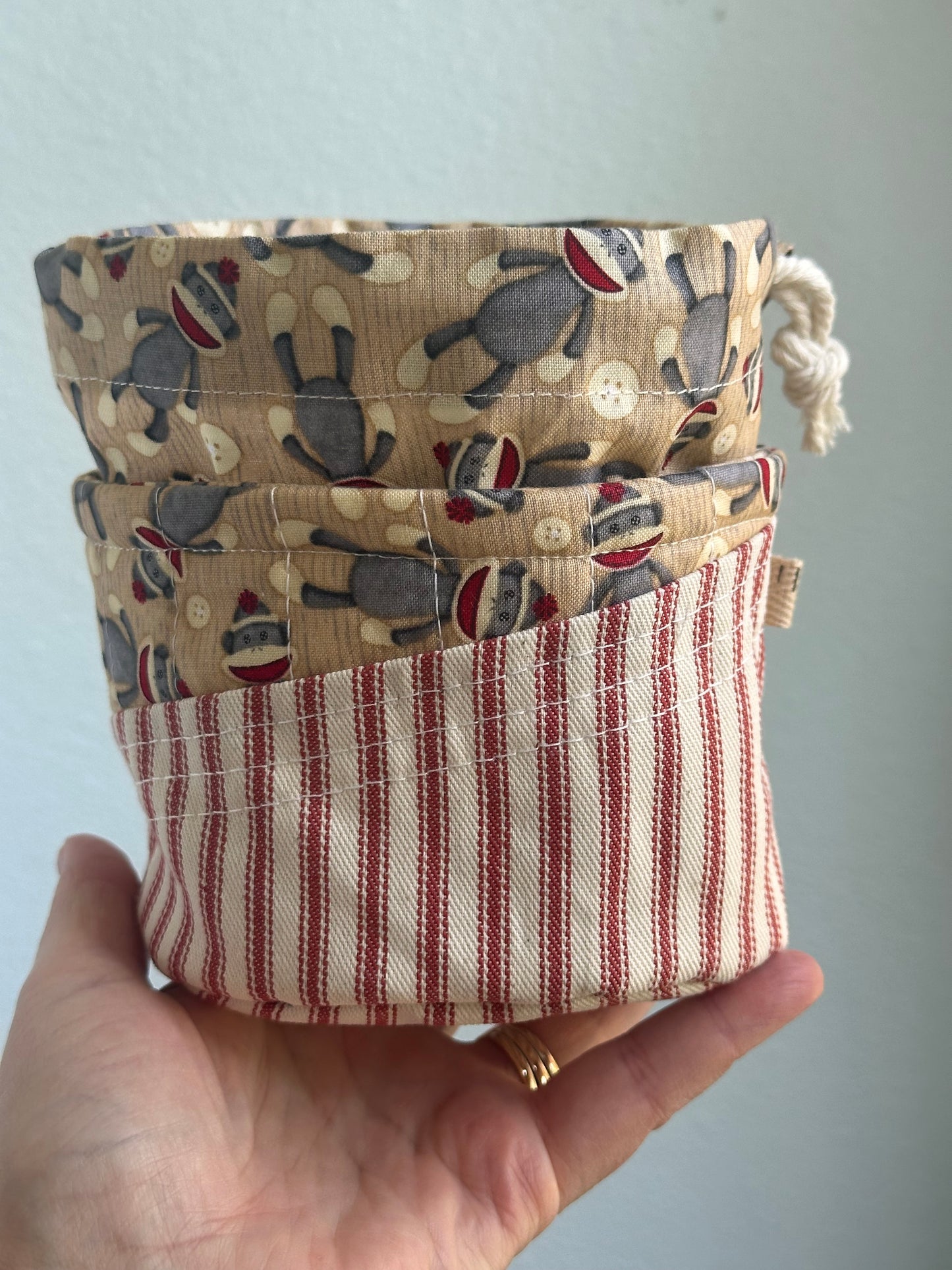 One-of-a-kind Center Pull 'Ball Sack'