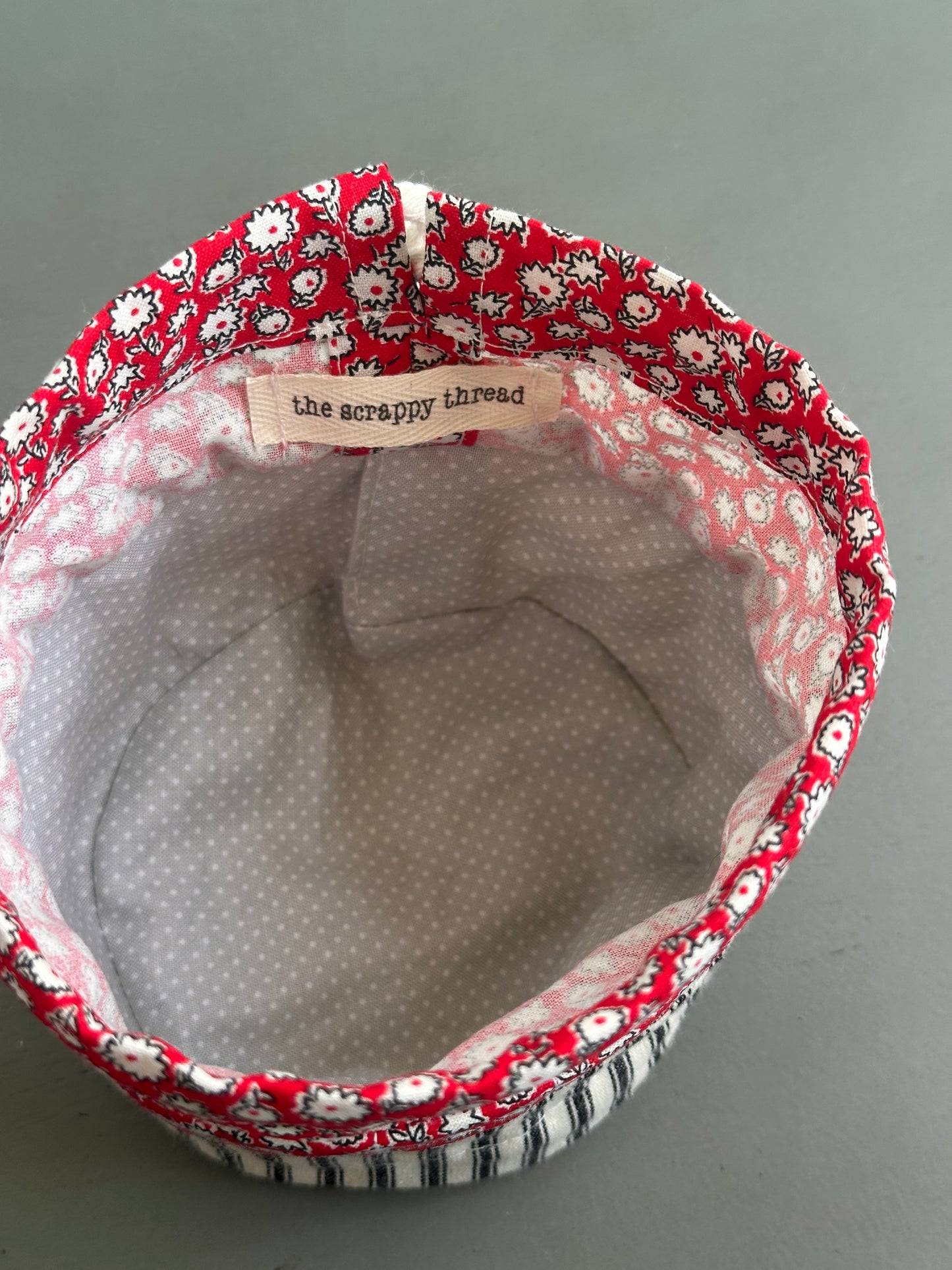 One-of-a-kind Center Pull 'Ball Sack'