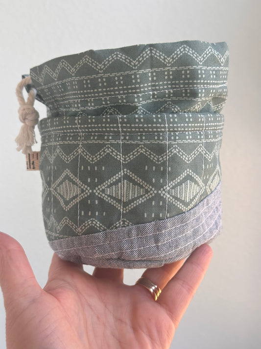 One-of-a-kind Center Pull 'Ball Sack'