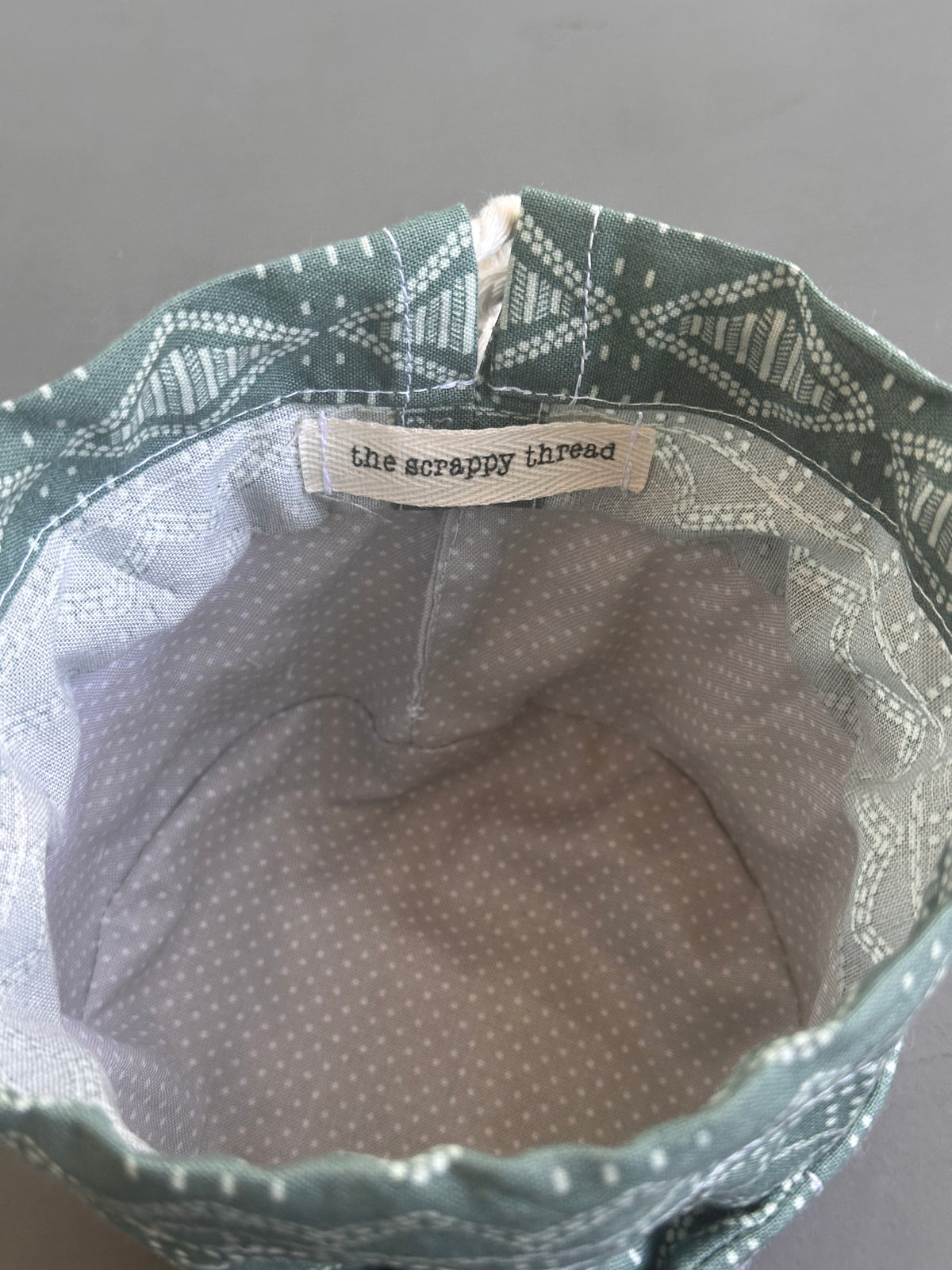 One-of-a-kind Center Pull 'Ball Sack'
