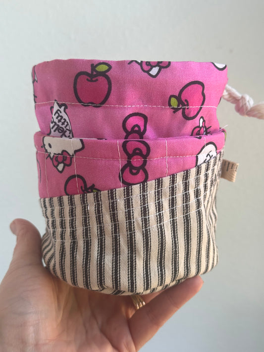 One-of-a-kind Center Pull 'Ball Sack'