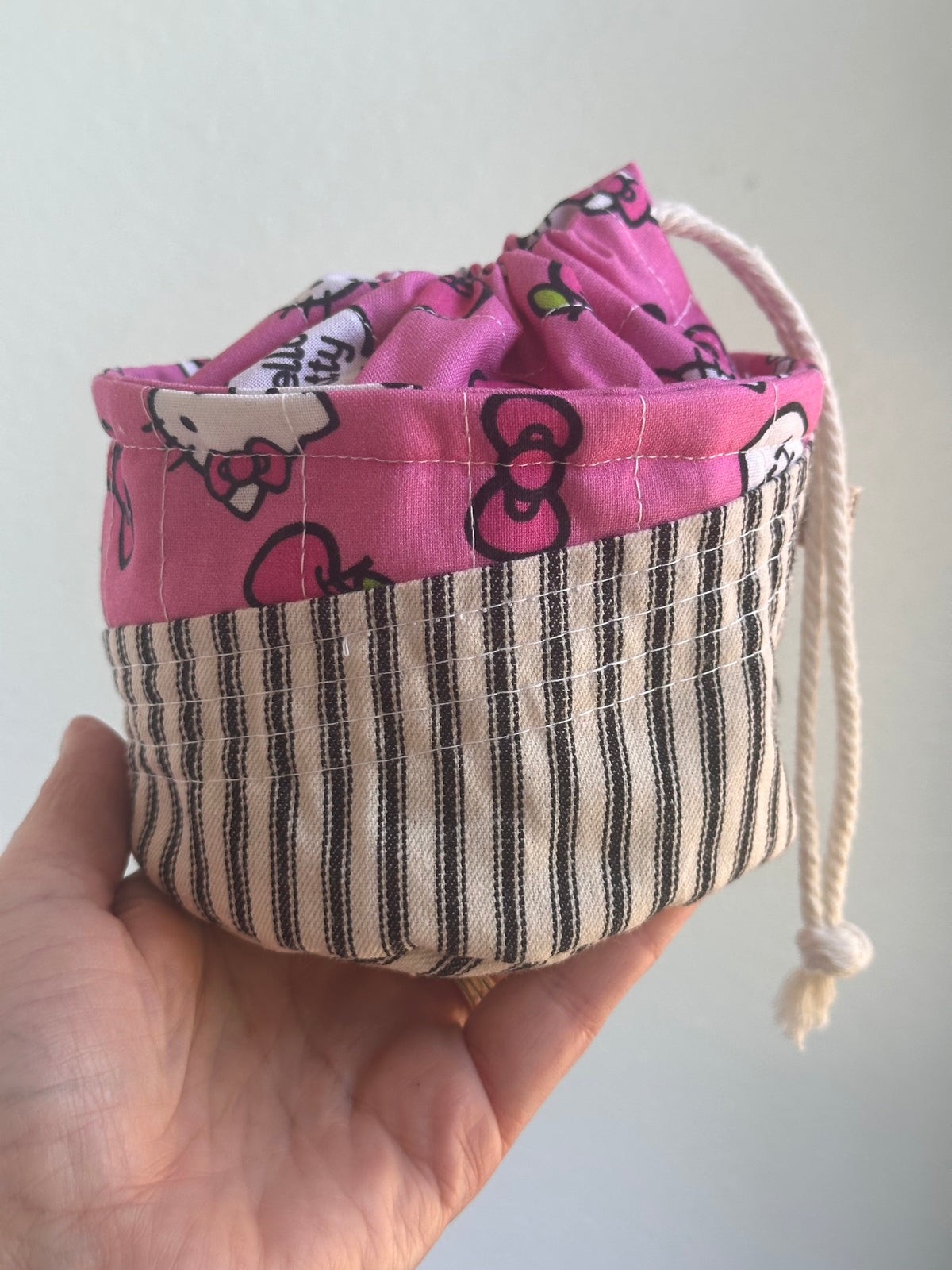 One-of-a-kind Center Pull 'Ball Sack'