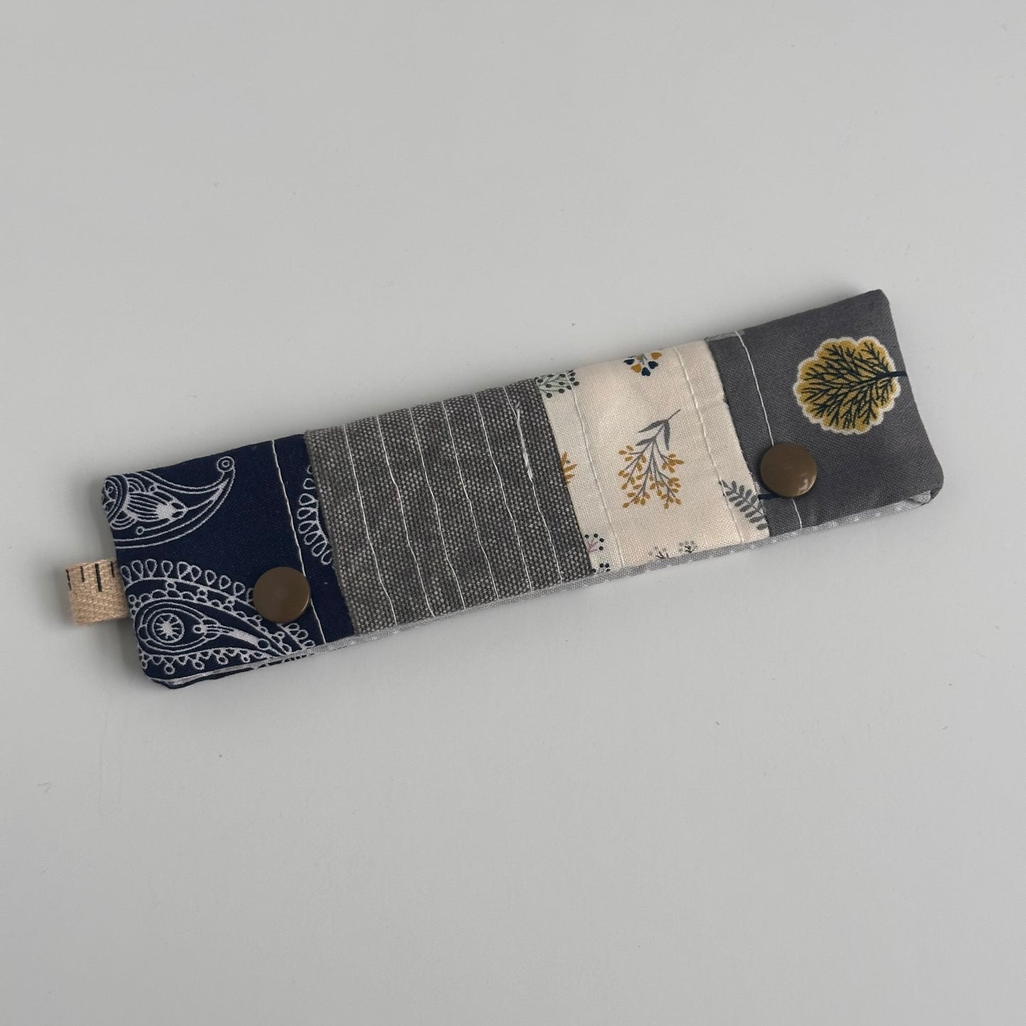 One-of-a-Kind Scrappy 'Needle Minder'  (DPN Cozy - WIP Minder - Needle Cozy)