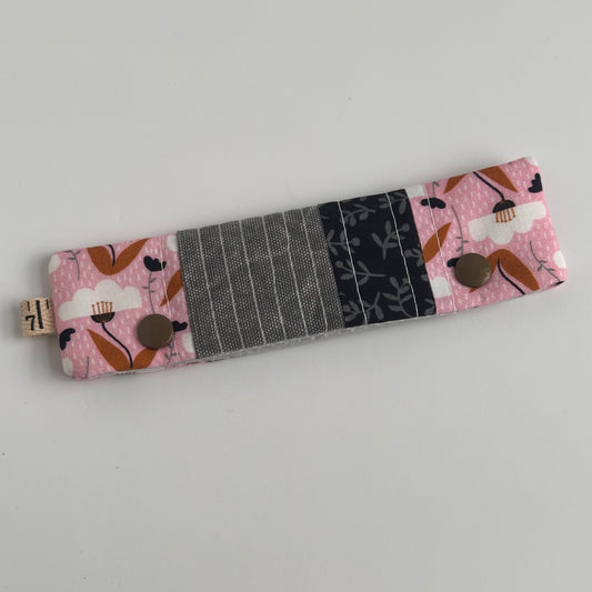 One-of-a-Kind Scrappy 'Needle Minder'  (DPN Cozy - WIP Minder - Needle Cozy)