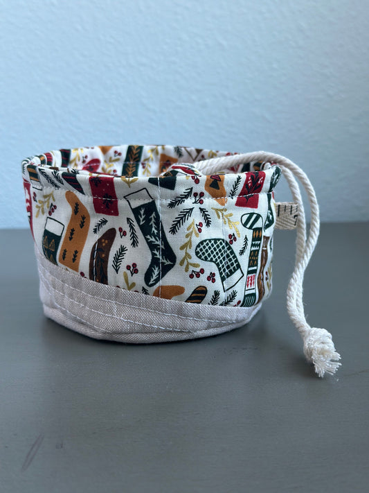 One-of-a-kind Center Pull 'Ball Sack'