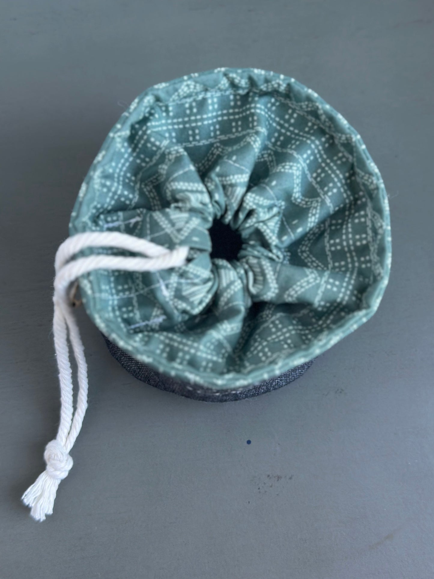 One-of-a-kind Center Pull 'Ball Sack'