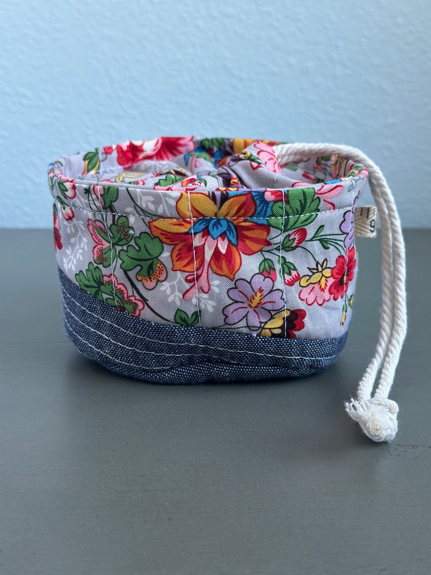 One-of-a-kind Center Pull 'Ball Sack'