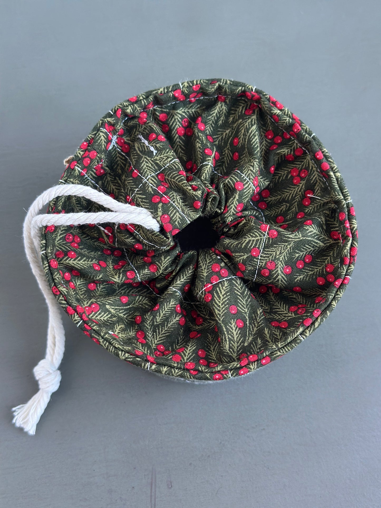 One-of-a-kind Center Pull 'Ball Sack'