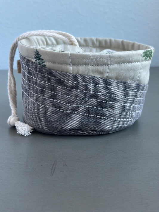 One-of-a-kind Center Pull 'Ball Sack'