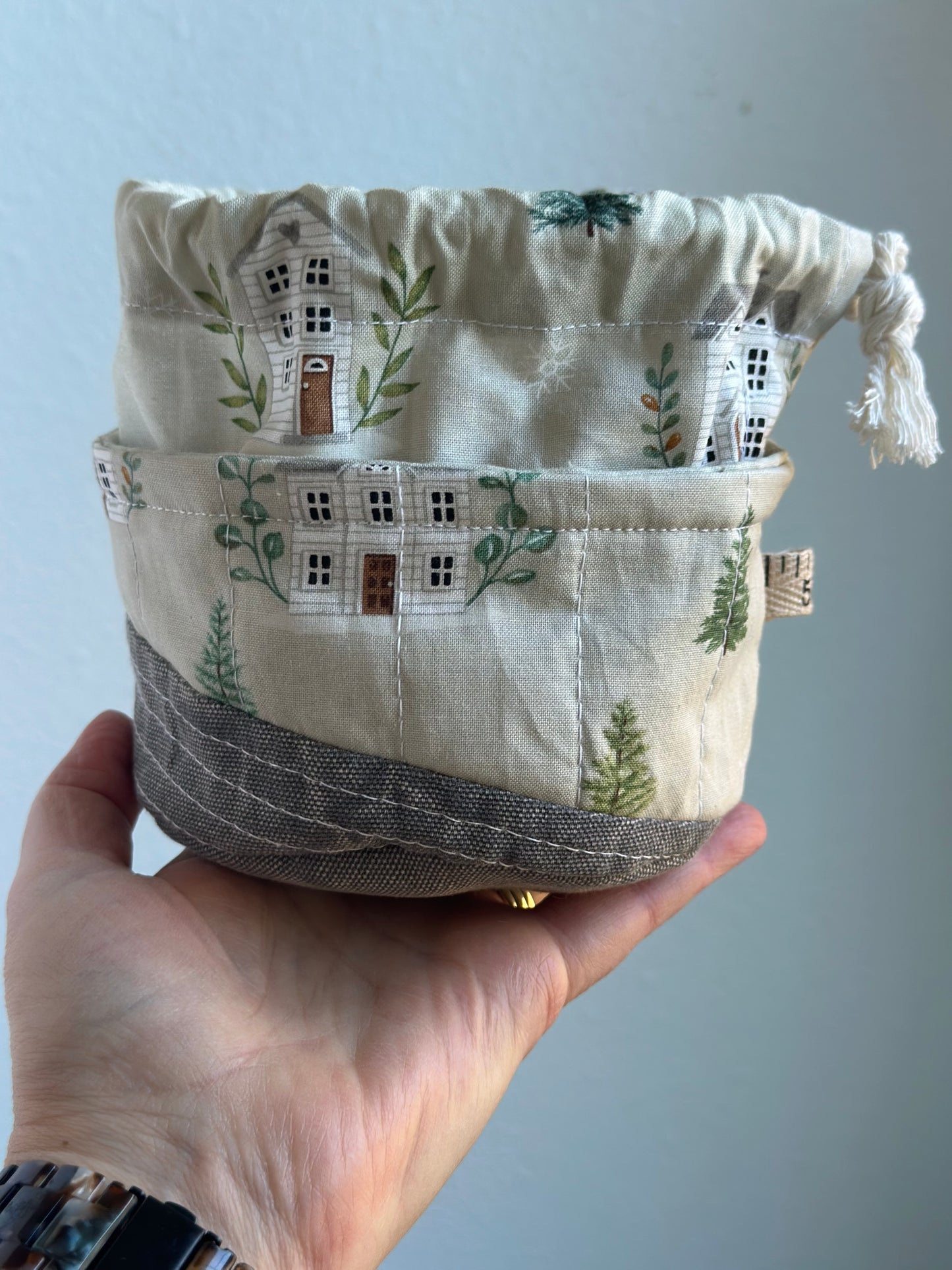 One-of-a-kind Center Pull 'Ball Sack'