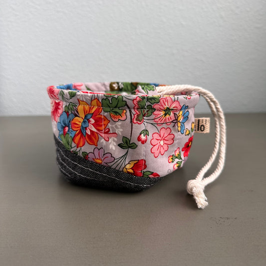 One-of-a-kind Center Pull 'Ball Sack'