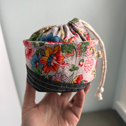 One-of-a-kind Center Pull 'Ball Sack'