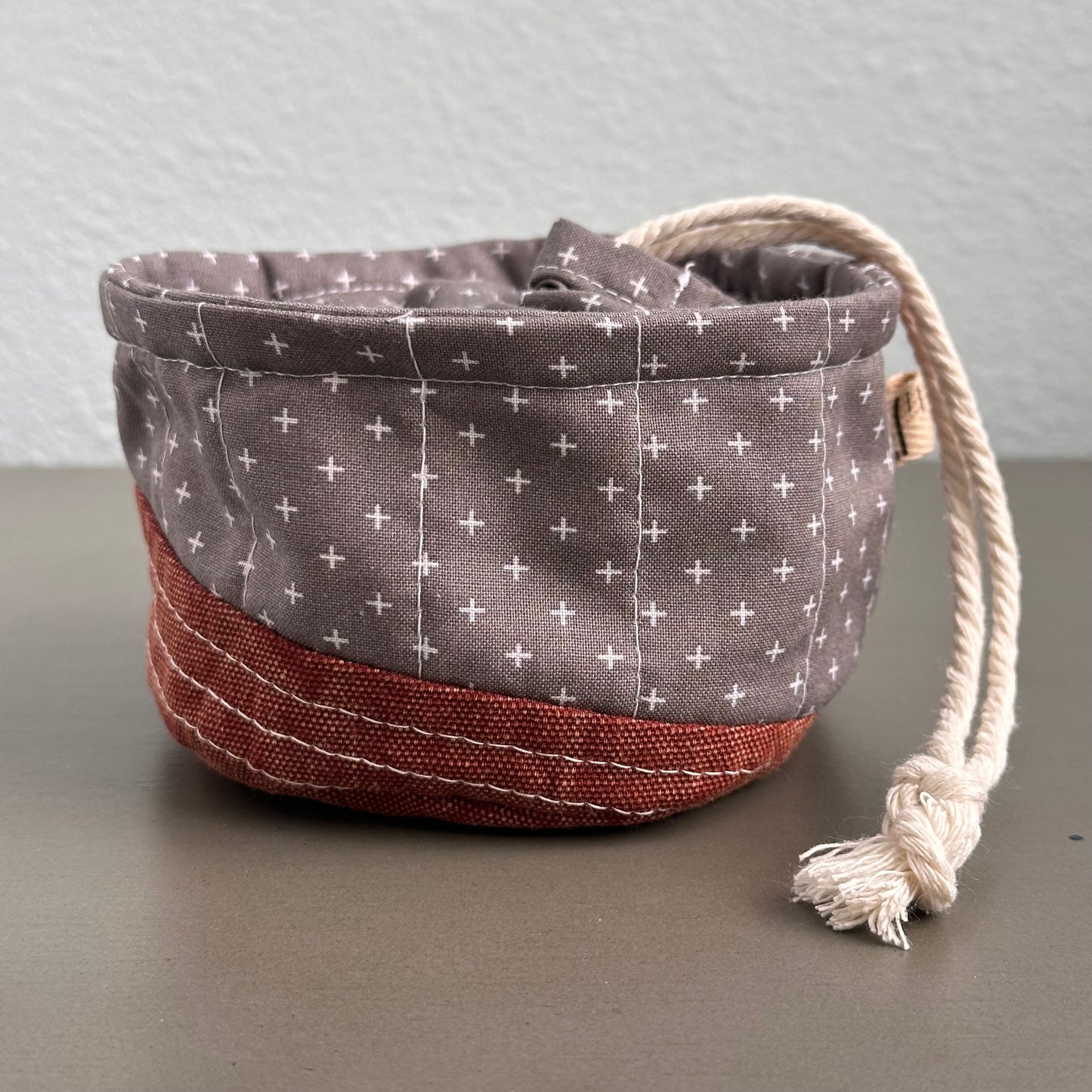 One-of-a-kind Center Pull 'Ball Sack'