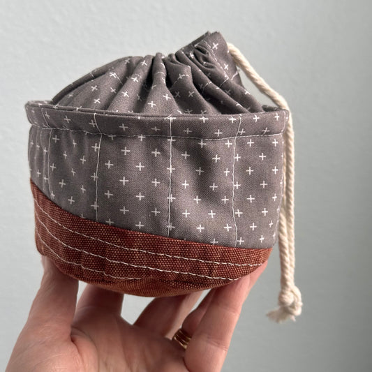 One-of-a-kind Center Pull 'Ball Sack'